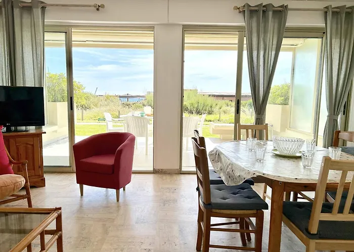 3 Pieces 4 Couchages Avec Parking Au Lavandou - Fr-1-251-316 公寓